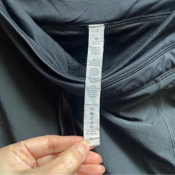 Lululemon Athletica black tennis skirt skort Sz 10 - Picture 5 of 8